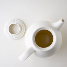 Load image into Gallery viewer, PEBBLE teapot